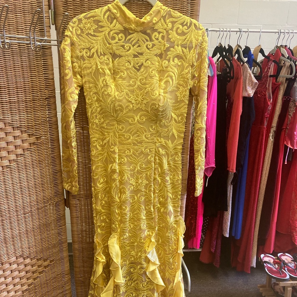 Ballroom smooth dress, yellow lace, size L